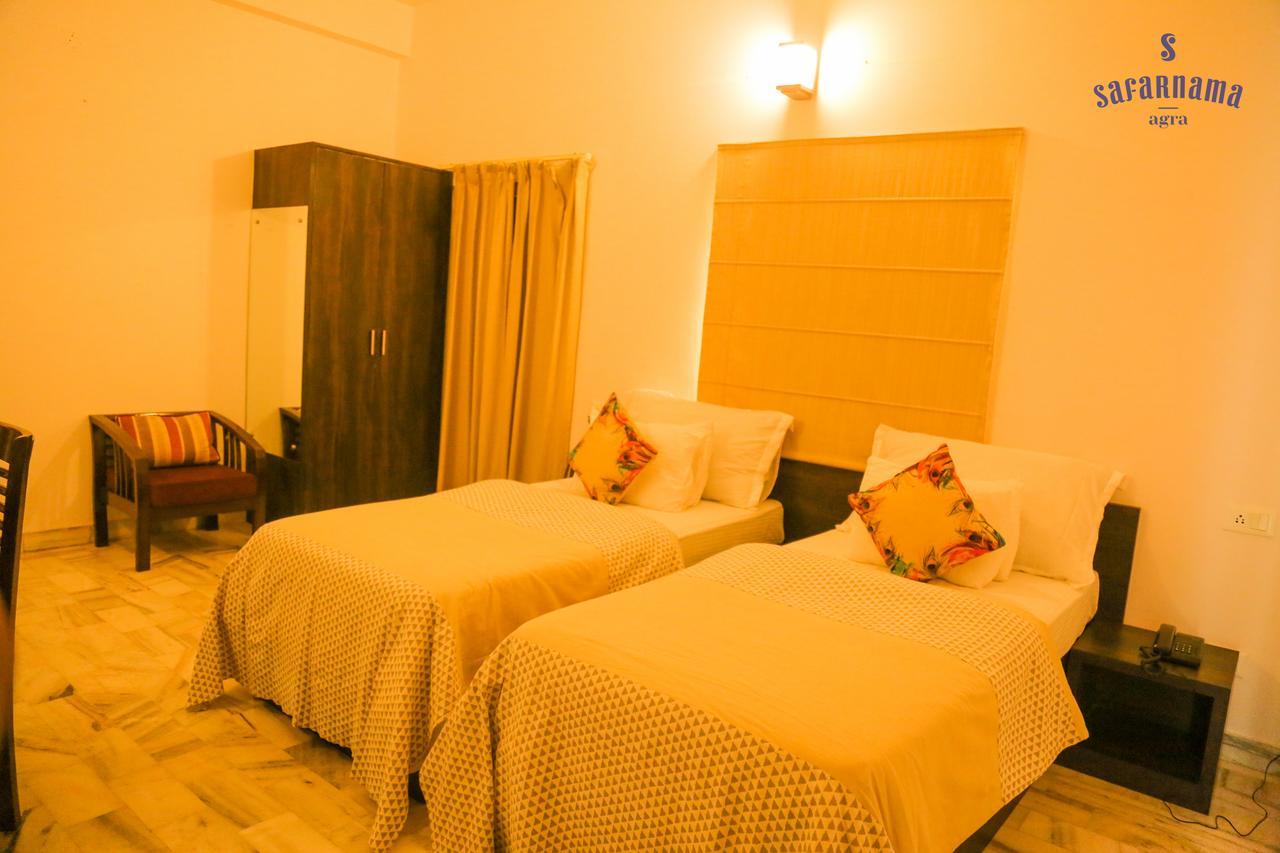 Bed and Breakfast Safarnama Agra Агра Экстерьер фото